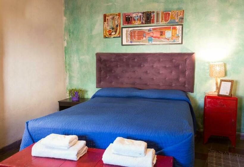 バス共有のスタンダードルーム, Viracocha Art Hostel Cachi