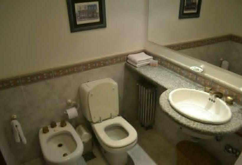豪华三人间, Ca´montana Hostal Boutique