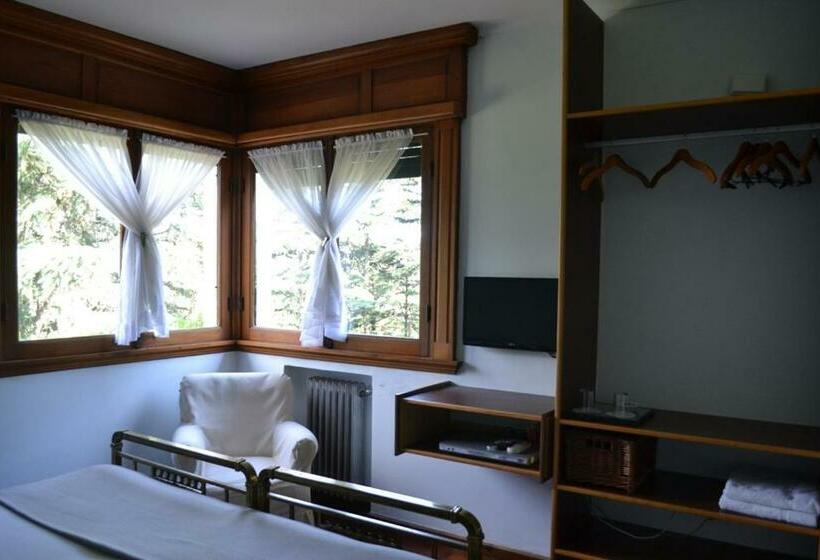 带按摩浴盆的套房, Ca´montana Hostal Boutique