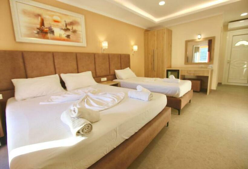 스위트, Karos Hotel Llaman