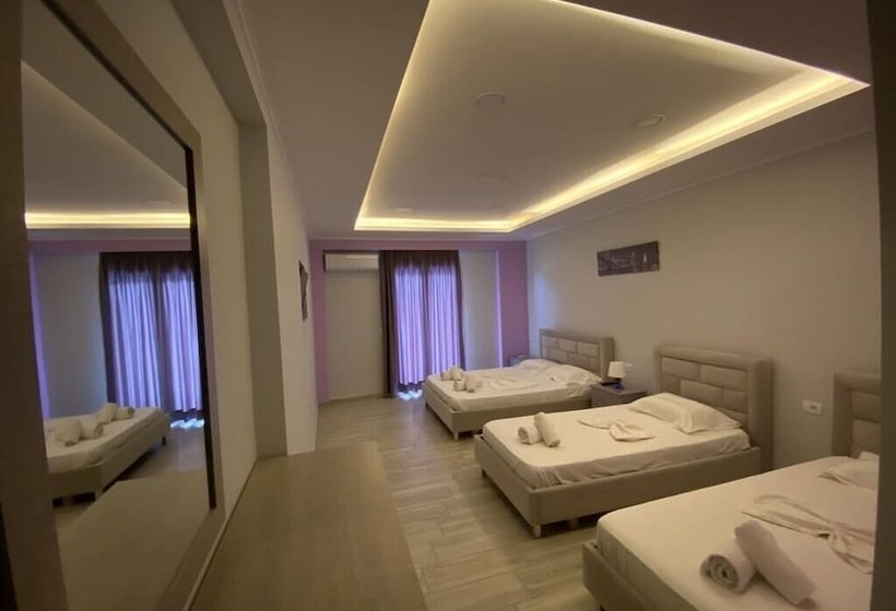 스위트, Karos Hotel Llaman
