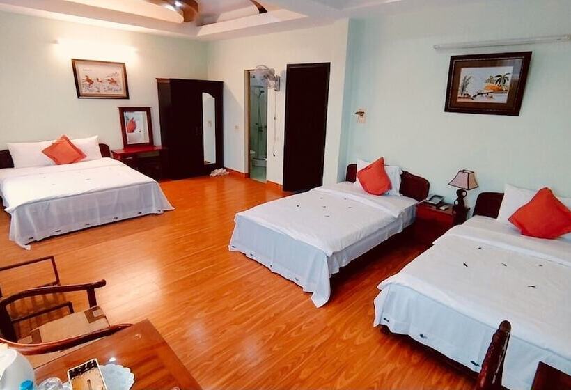 اتاق لوکس سه تخته, Yen Nhi Hotel Ninh Binh