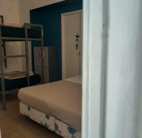 标准三人间, Antonieta Hostel