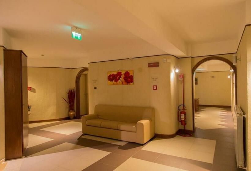 舒适三人间, Albergo Della Posta