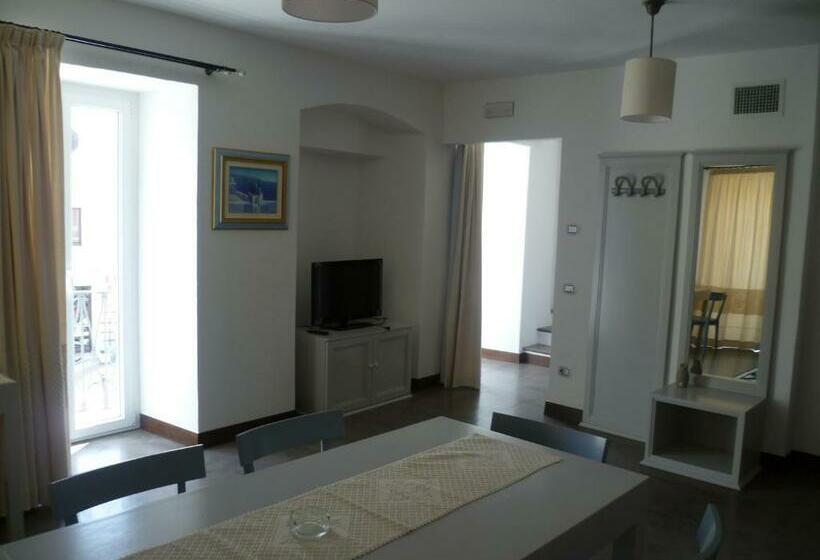 침실 2개 스위트, Albergo Residenziale La Corte