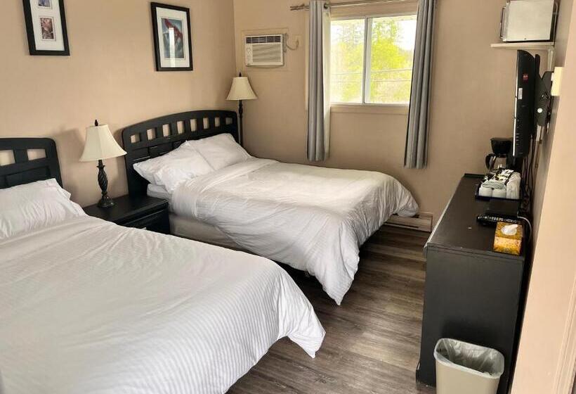 Номер Стандарт 2 Двуспальные Кровати, Skimmerhorn Inn