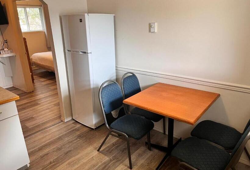 Апартаменты 2 Спальни, Skimmerhorn Inn