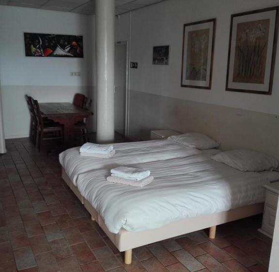 Номер Стандарт Трехместный, Bed & Breakfast Vlissingen