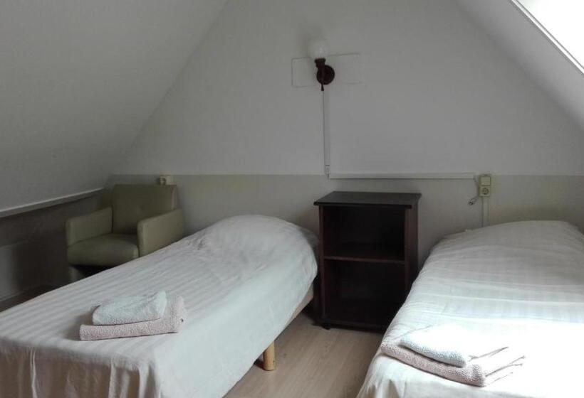 Номер Стандарт Трехместный, Bed & Breakfast Vlissingen