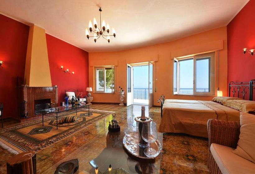 سوییت جونیور با چشم‌انداز دریا, Blue Island Villa Caterina