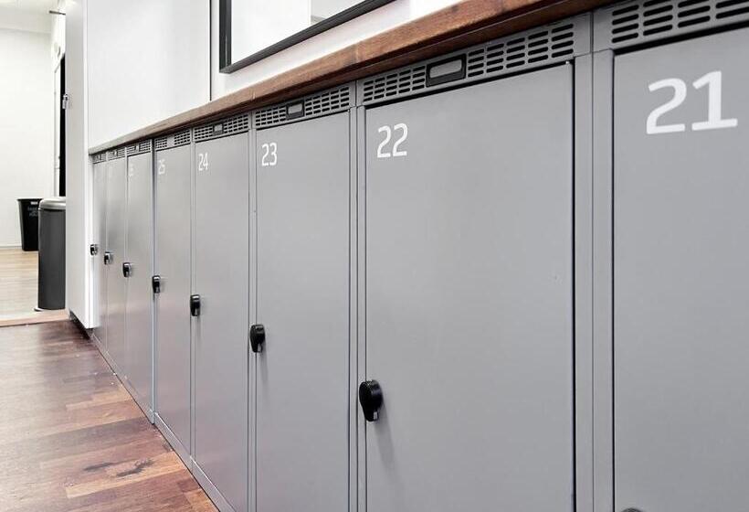 Capsule, Where To Sleep