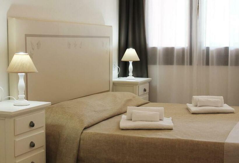스탠다드 스튜디오, Felix Hotels   Residence Hotel Costa Serena