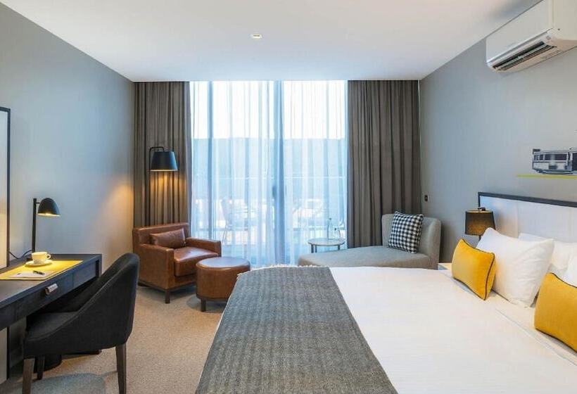 스탠다드 룸 킹사이즈 침대, Peppers Docklands