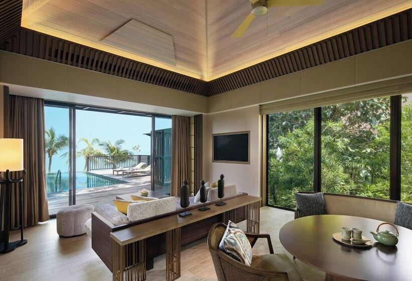 Вилла 1 Спальня Вид на Море, The Ritz Carlton, Langkawi