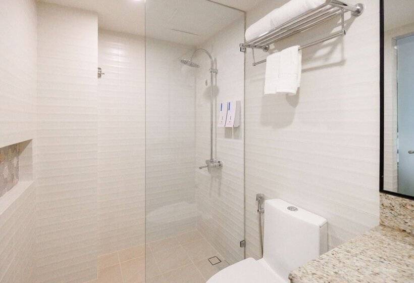 Номер Премиум, Surestay Plus By Best Western Cebu City
