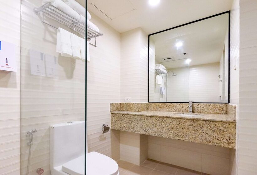 Номер Премиум, Surestay Plus By Best Western Cebu City