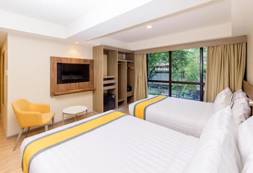 Номер Премиум, Surestay Plus By Best Western Cebu City