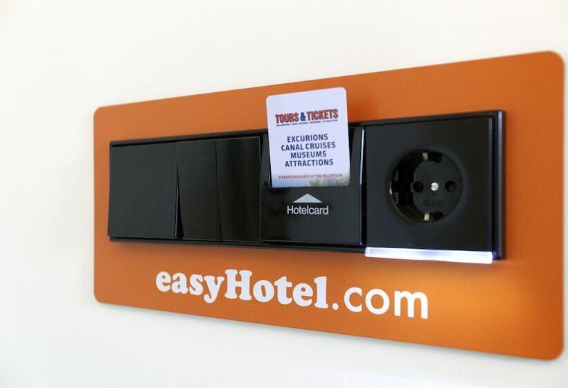 标准间, Easyhotel Amsterdam Arena Boulevard
