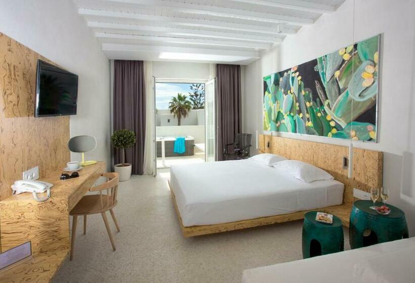 سوئیت با وان آب گرم, Mykonos Dove Beachfront
