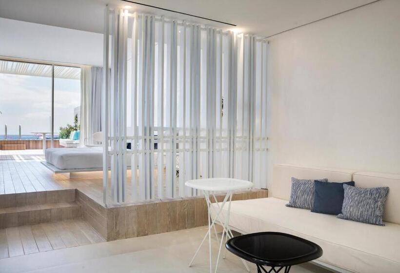 سوییت با چشم‌انداز دریا, Mykonos Dove Beachfront