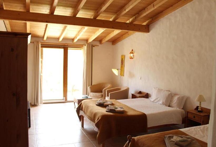 اتاق استاندارد چهارنفره با بالکن, Quinta Pedagógica Da Samoqueirinha   Duna Parque Resorts & Hotels