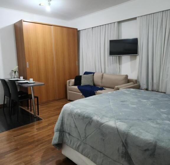 스탠다드 스튜디오, Slavieiro Moema Suite Prime Familia