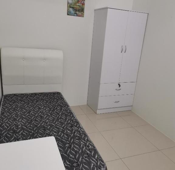 اتاق اکونومی یک تخته, Color Mixed Home Hostel