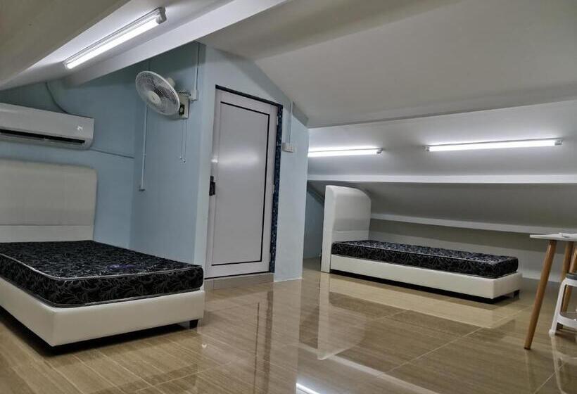 اتاق استاندارد, Color Mixed Home Hostel