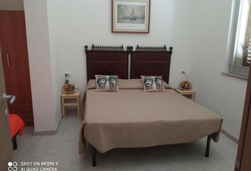 اتاق لوکس, Casa Vacanza A Portopalo