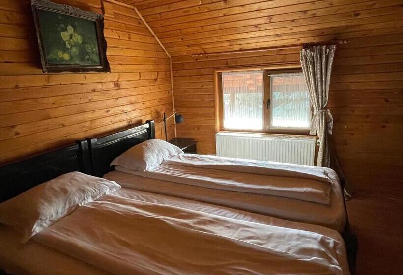 Quarto Estandar, Pensiunea Liliana
