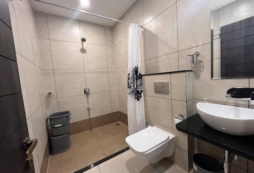 Номер Deluxe, Ajinkya Palace