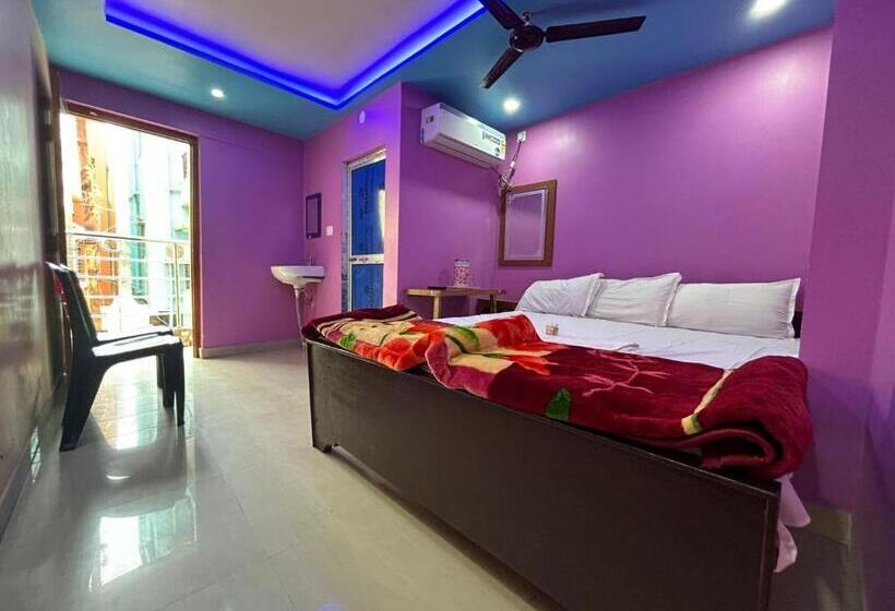 Номер Deluxe, New Nayantara Lodge