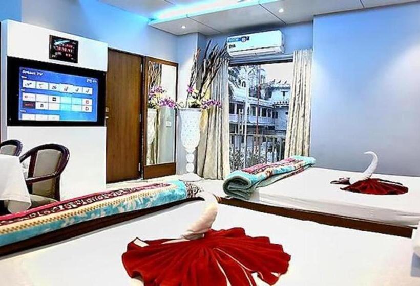 Люкс, Fabhotel Prime Maya Palace