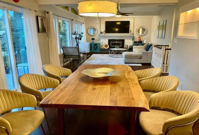 スイート（家族用）, Spacious Beautiful View Suite In Surrey City