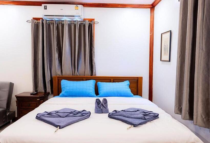 Номер Стандарт Трехместный, Onjira Resort