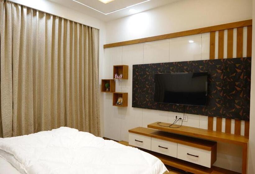 스위트, Panache The Escape   Home Stay