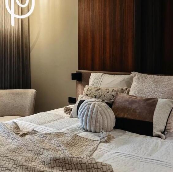 스탠다드 룸 킹사이즈 침대, Tumuli Twente B&b Boutique