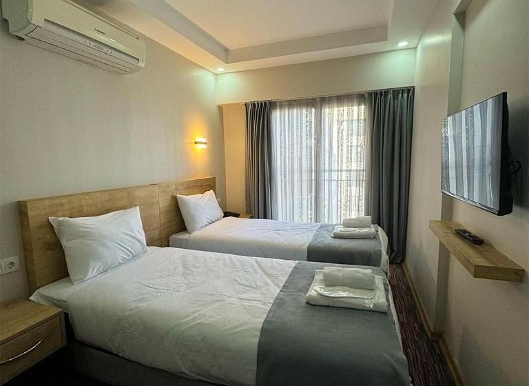 Номер Стандарт, Mojo Otel İzmir