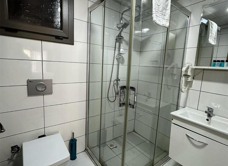 Номер Стандарт, Mojo Otel İzmir