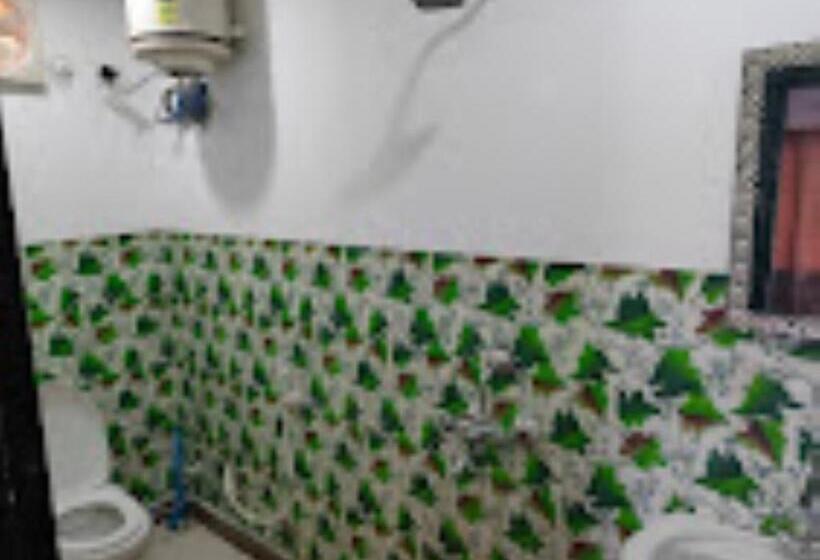 4인용 스탠다드 룸, Neelansh Resort Sonprayag