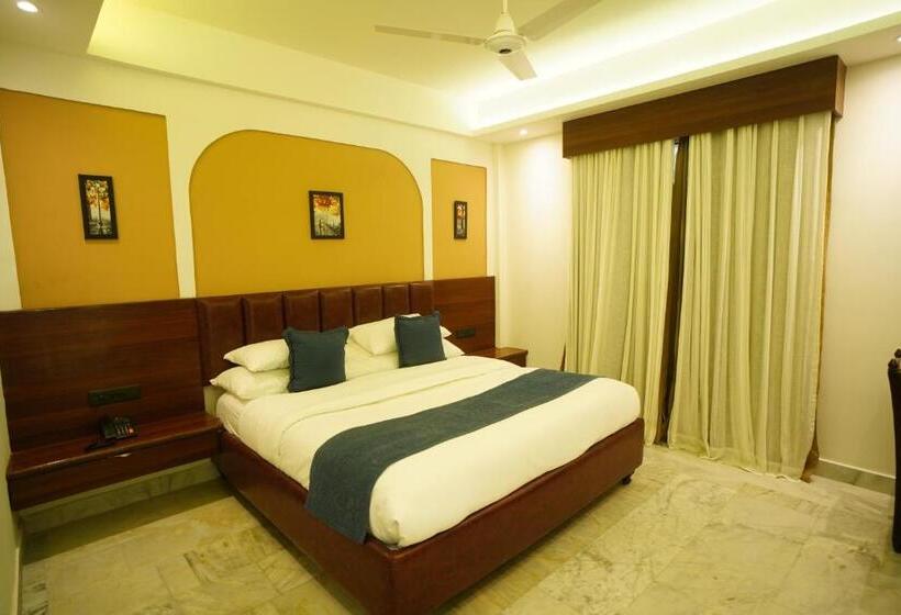 Номер Стандарт, Prahlad Inn