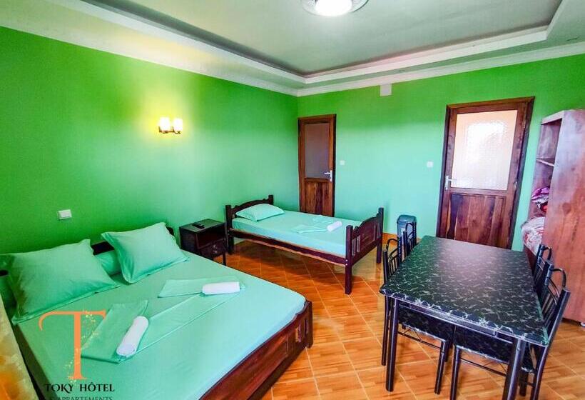 اتاق خانوادگی, Toky Hôtel