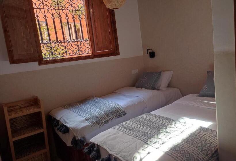 חדר סטנדרט, Private Room In Apartment Tov
