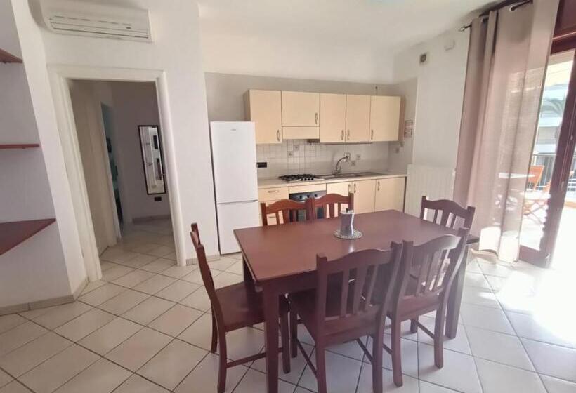 آپارتمان 1 خوابه با چشم‌انداز دریا, Residence Rosa Virginia Fronte Mare By Salentoville Gallipoli