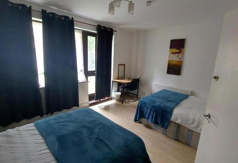 Quarto Quadruple Standart com Varanda, Sandfield Private Rooms In King S Cross St Pancras