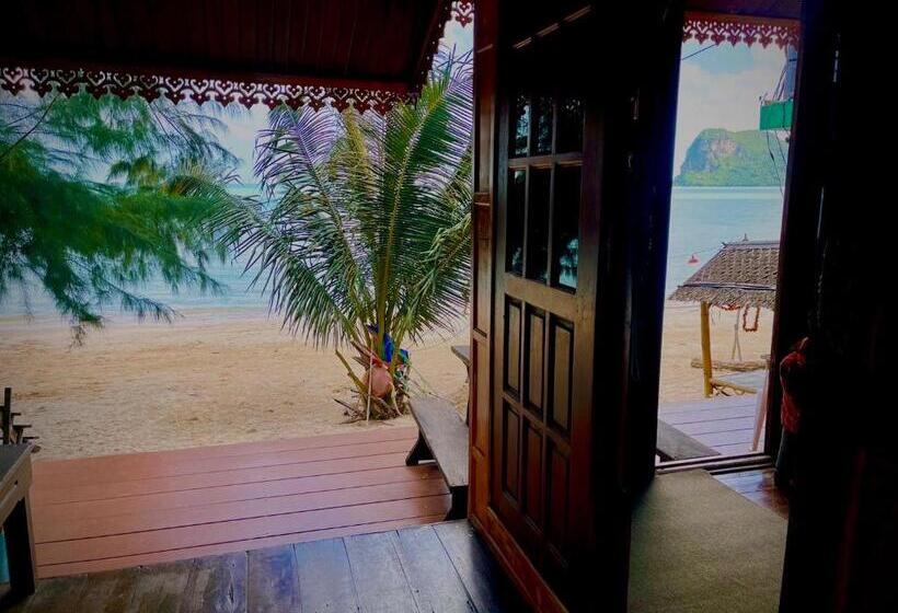 스탠다드 룸 킹사이즈 침대, Wangsarai Resort