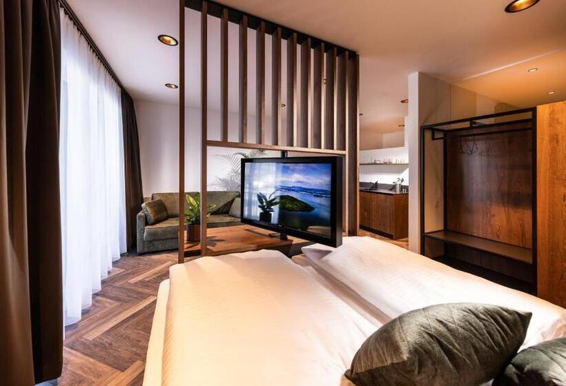 Апартаменты 1 Спальня, Zeit Und Raum Hotel   Self Check In