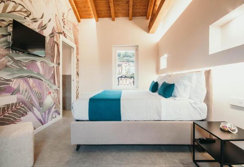 Номер Deluxe Вид на Сад, Gio Leo Guest House