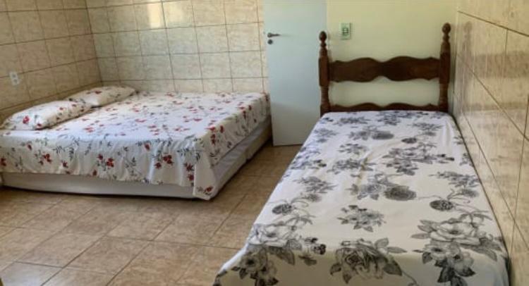 Quarto Estandar com Sacada, Hospedagem Do Marcão