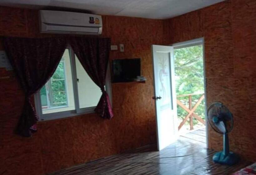 Standaard Vierpersoonskamer, Ameen Homestay อามีน โฮมสเตย์